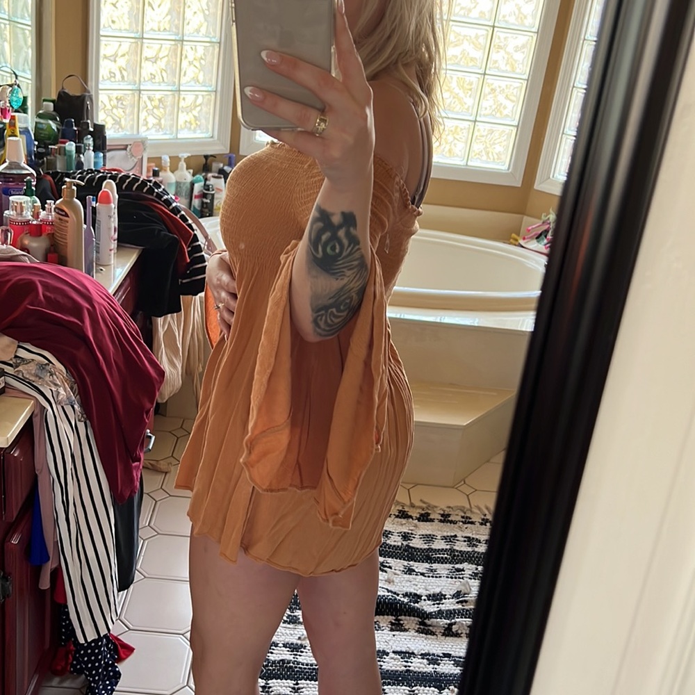 Tan Dress - Size M - Picture 4 of 5